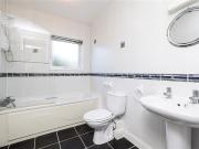 375,000 | 1 Moylaragh Court, Balbriggan, County Dublin...