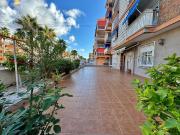 1. Piso → Apartamento en Torrevieja zona Playa de los...
