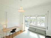 1 quarto, Almada Almada 2805 155 94861544