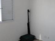 1 Quarto individual c/ Banheiro Privativo Apê 70m²