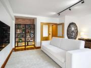1 quarto, Lisbon Lisbon 1300 011 75420476
