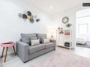 1 quarto, Lisbon Lisbon 1900 54282864 1 quarto, Lisbon Lisbon 1900 54282864