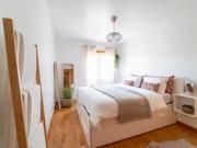 1 quarto, Porto Porto 77940778