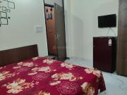 1 RK Independent House in Sector 48 for rent Gurgaon....
