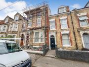 1 room apartment to let in Flat 3 21 Hester Street 4143,...