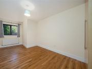 1 Rosse Court Avenue, Lucan, Co. Dublin Ray Cooke...