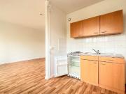 1 RW mit Dusche, Balkon und Aufzug für Studenten und Azubis!