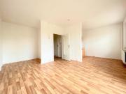 1 RW mit Dusche, Balkon und Aufzug für Studenten und Azubis!