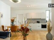 1 Schlafzimmer, 57qm, 3. OG, Paare, voll ausgestattet, Mitte