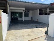 1 Storey Terrace Taman B B Garden Kampung Baru Large Car...