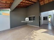 1 suíte, 1 quarto, varanda e 2 banheiros amplo quintal