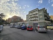 1 Vetrina in affitto a Roma