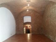 1 Vetrina in affitto a Siena