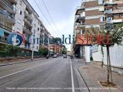 1 Vetrina in vendita a Napoli
