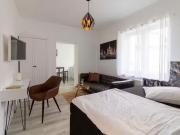 1 Zimmer 24 m² 950 € Kaltmiete Wohnungen in Frankfurt am.