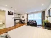 1 Zimmer 30 m² 640 € Kaltmiete Wohnungen in Frankfurt am.