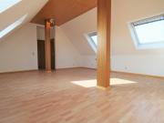 1 Zimmer Dachgeschosswohnung mit Charme in der Nähe vom...
