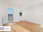 1 Zimmer Wohntraum in vollsaniertem Altbau Erstbezug mit...