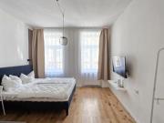 1. Zimmer Wohnung, Altbauwohnung