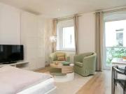 1 Zimmer Wohnung in Knaackstraße, Bezirk Pankow