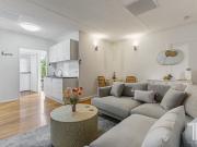 1A Eversholt St, Tingalpa QLD 4173 Apartment For Rent |...