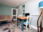 1Bedrooms, 1Bathrooms