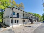 1BR/1.0BA 37 Labrook