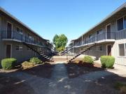 1BR/1.0BA The Court at Hawthorne