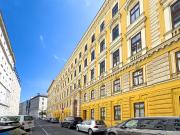 1BR | Alsergrund, elevator, nr Votivkirche, Vienna...