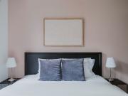 1BR | Döbling, w/d & elevator, nr palaces, Vienna...