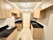 1BR IN PARK TRIANGLE RESIDENCES, BGC, 55SQM