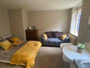 1C High Town Road, Luton LU2, Studio to rent, £620 pcm |...