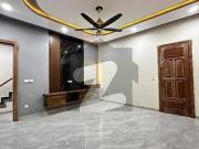 1Kanal Brand New Ultra Designer Double Unit Full House... 1Kanal Brand New Ultra Designer Double Unit Full House...