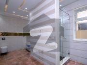 1 Kanal Stunning Luxury Brand New House DHA Phase 7