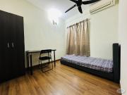 [1min Walk To LRT] Cheras Single Room With Bathroom at...