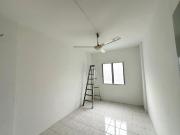 1st Floor Renovate Palma apartment Bandar Country Homes...