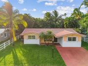 2000 N 44th Ave, Hollywood, FL 33021