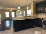 2001 South Jennings Avenue, Unit B 2001 South Jennings...