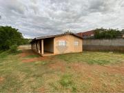 200 Área Útil Casa de Campo Alugar, 3 Dormitórios...