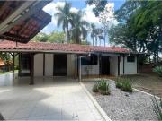 200 Área Útil Casa de Condomínio Alugar, 3 Dormitórios...