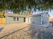 200 E Warren Ave, Bakersfield, CA 93308