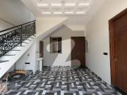 200 Square Yards House For sale In State Bank of...