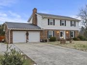 200 Walnut Hill Dr, Richmond, KY 40475