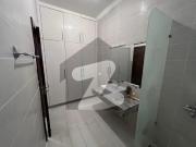 200gz West Open Villa Available In Street 1 Precinct 10...