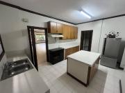200k house for rent in san lorenzo village makati