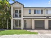 201/215 Cottesloe Drive, Mermaid Waters, QLD 4218