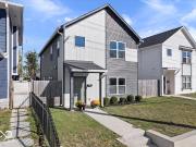 2014 W Michigan Street