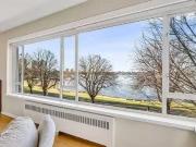201 1949 Beach Avenue, Vancouver, BC, V6G 1Z2 Single Family.