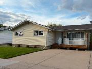 201 Conlin Drive Swift Current Sk
