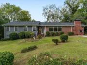 2020 CRESTMONT DR, VESTAVIA, AL 35226